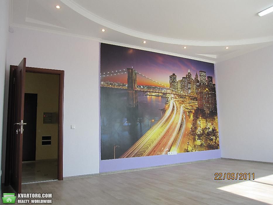 Rent out office. Киев, ул. Срибнокильская — photo 2