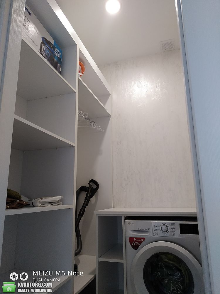 Rent out 2-room apartment. Киев, Инасаридзе — photo 7