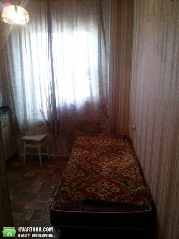 Sell 1-room apartment. Киев,  Ужвий — photo 3