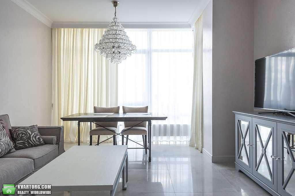 Rent out 2-room apartment. Киев,  Лумумбы — photo 4