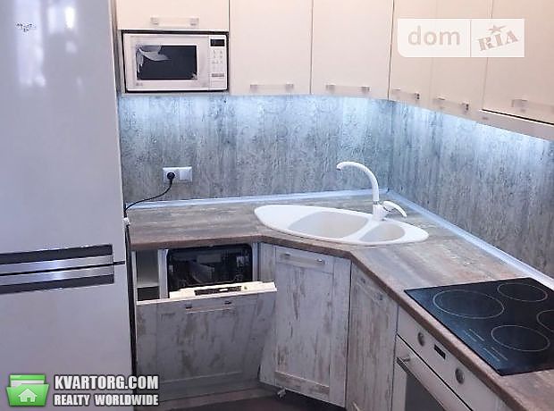 Rent out 2-room apartment. Киев, академика Глушкова — photo 3