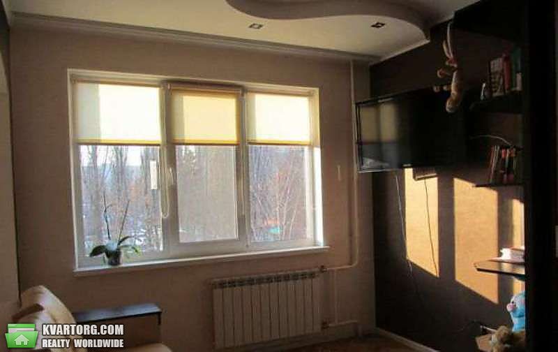 Sell 3-room apartment. Киев,  Ирпенская — photo 4