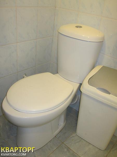 Sell 3-room apartment. Киев,  Приречная — photo 9