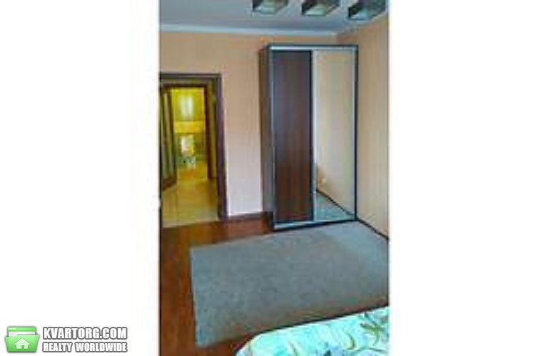 Rent out 2-room apartment. Киев,  Саперно-Слободская — photo 4