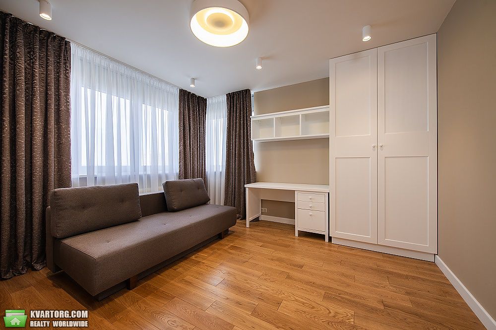 Rent out 3-room apartment. Киев,  Оболонский пр — photo 4