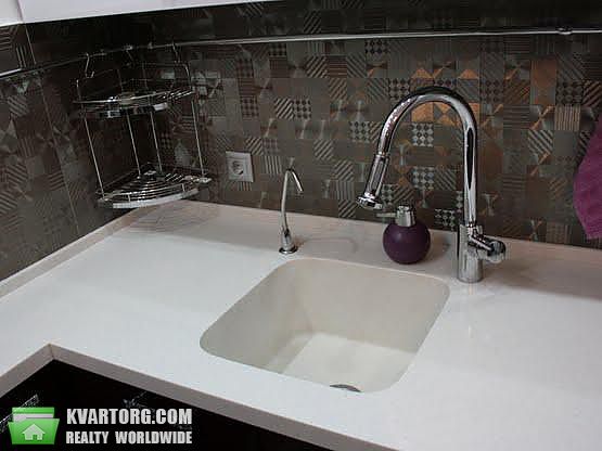 Sell 3-room apartment. Киев,  Урловская — photo 8