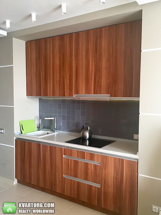 Rent out 2-room apartment. Киев,  Клавдиевская — photo 8