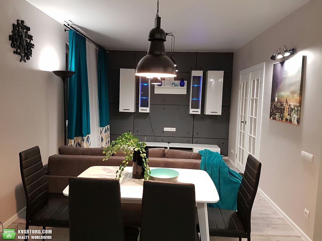 Sell 2-room apartment. Киев, Волошковая — photo 1