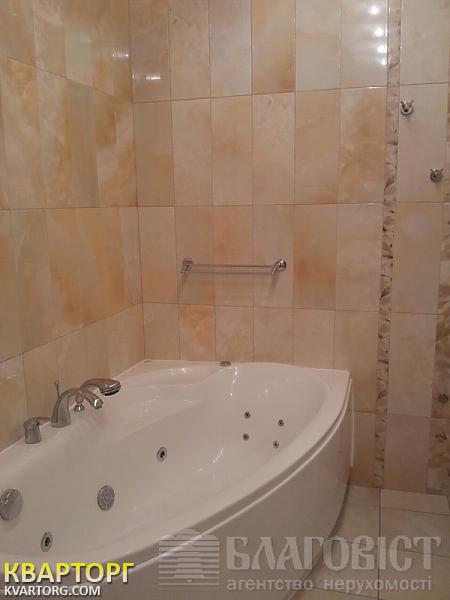 Sell 3-room apartment. Киев, Богдана Хмельницкого — photo 1