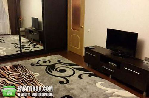 Rent out 2-room apartment. Киев, Менделеева — photo 1