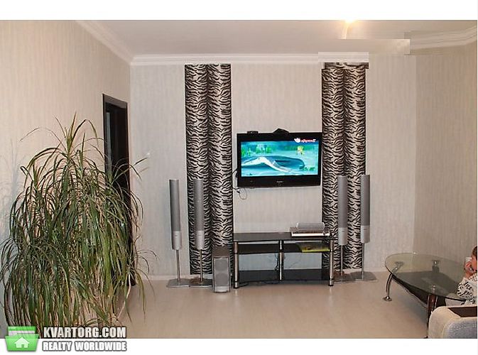 Sell 3-room apartment. Киев,  Вербицкого — photo 1