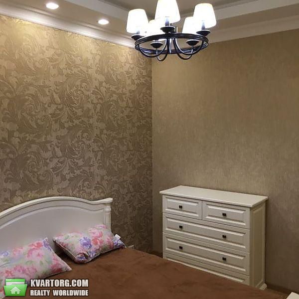 Rent out 3-room apartment. Киев,  Барбюса — photo 7
