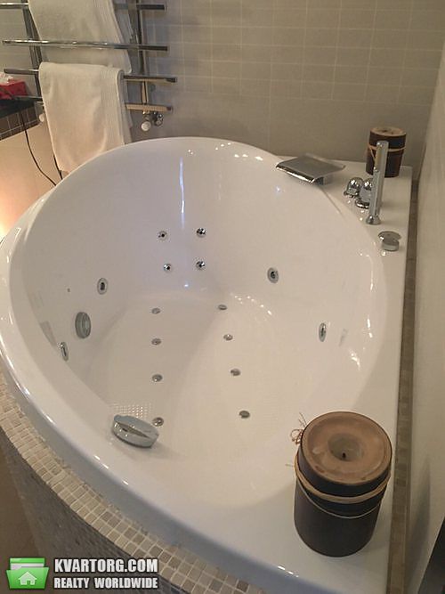 Rent out 2-room apartment. Киев,  Героев Сталинграда пр — photo 8