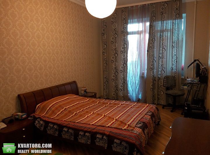 Sell 3-room apartment. Киев,  Срибнокильская — photo 6