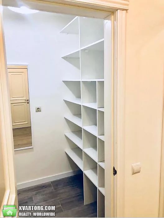Sell 1-room apartment. Киев,  Малоземельная — photo 7