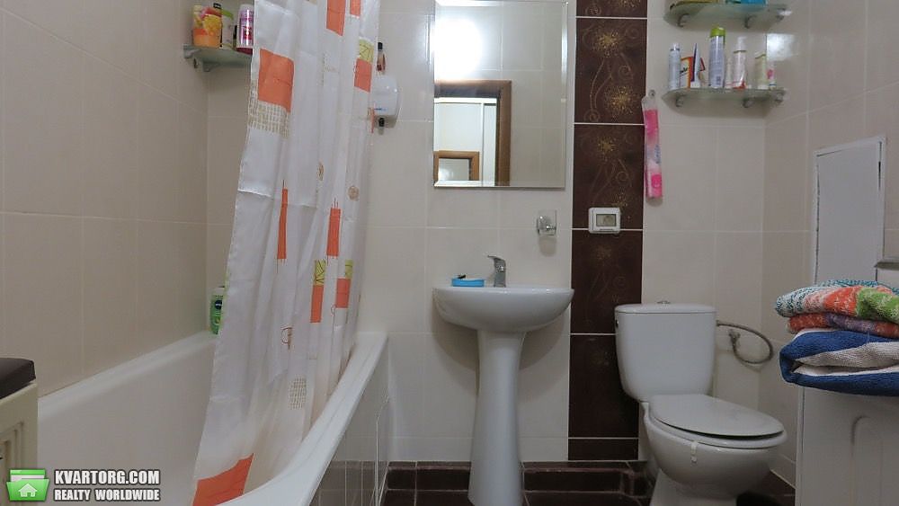Sell 1-room apartment. Киев,  Воскресенская — photo 1