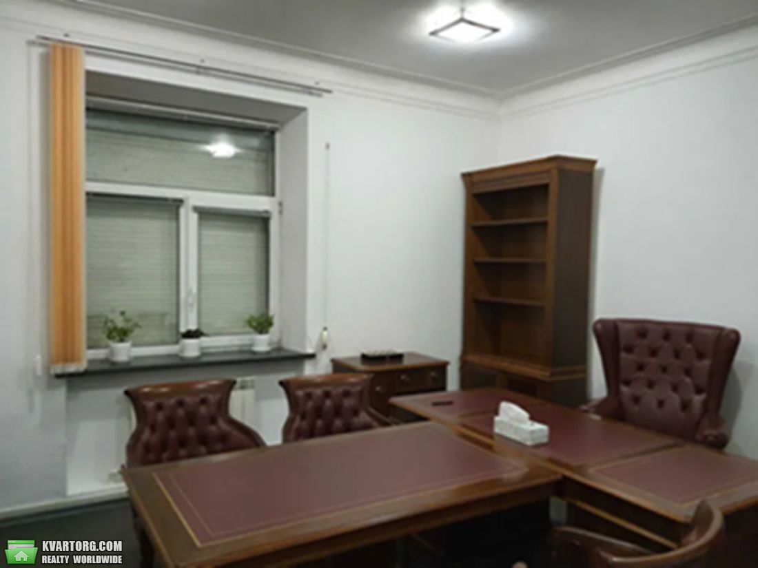 Rent out office. Киев,  Московская — photo 1