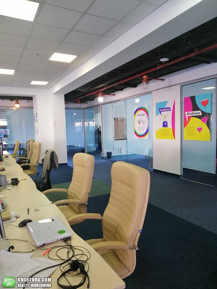 Rent out office. Киев,  Малиновского — photo 1