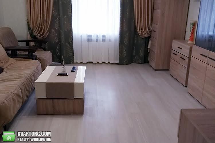 Rent out 2-room apartment. Киев,  40-летия Октября просп — photo 2