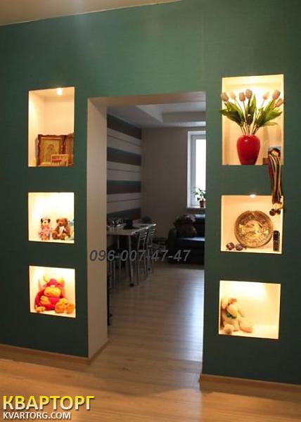Rent out 2-room apartment. Киев,  Голосеевская — photo 5