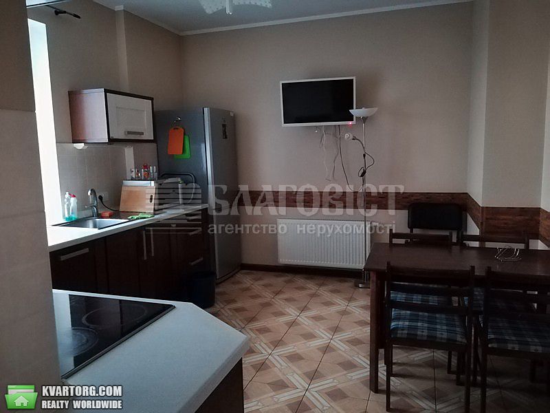 Rent out 2-room apartment. Киев,  Днепровская наб — photo 6