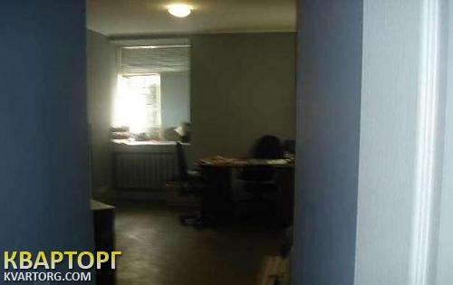 Rent out office. Киев, Межигорская — photo 1