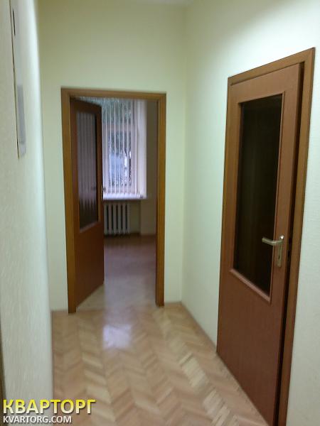 Rent out office. Киев,  Кловский спуск — photo 1