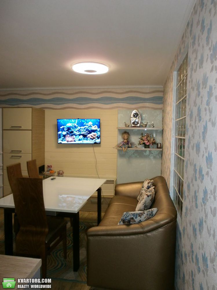 Sell 4-room apartment. Одесса, Королева — photo 1
