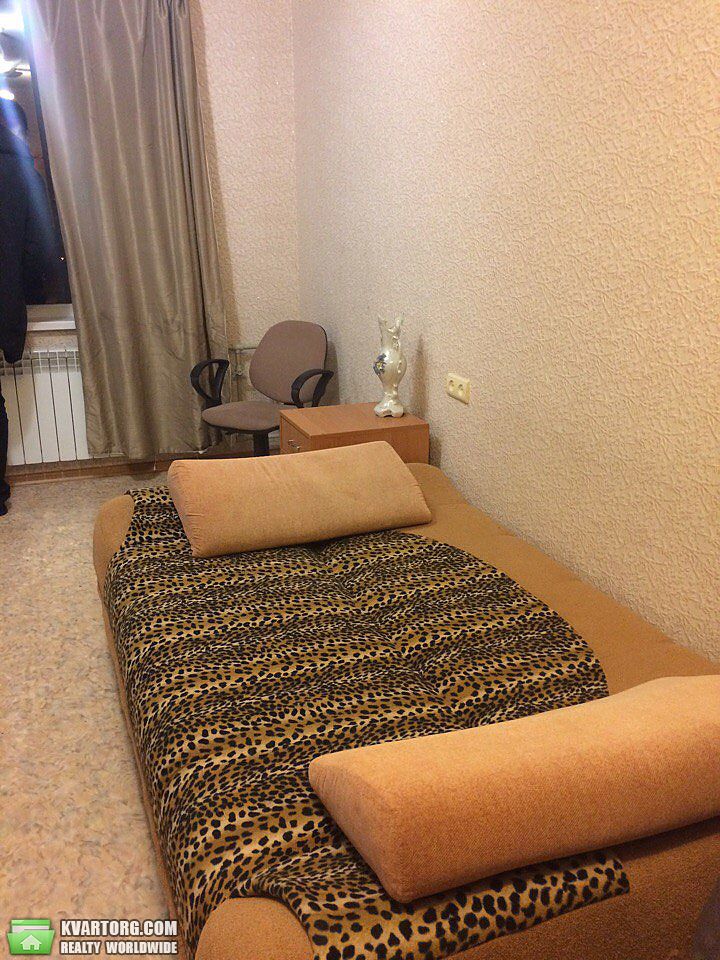 Rent out 3-room apartment. Харьков, Полевая — photo 1