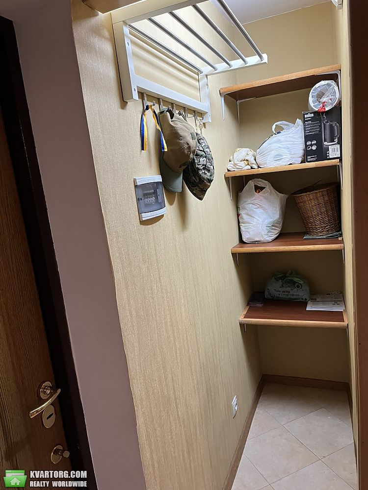 Rent out 1-room apartment. Киев,  Волгоградская — photo 5