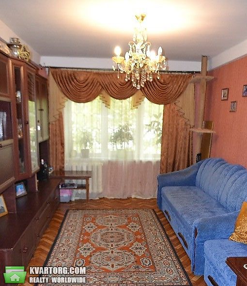 Sell 2-room apartment. Киев,  Космическая — photo 1