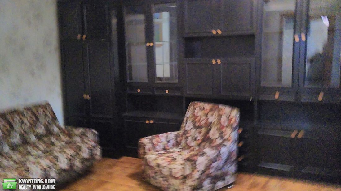 Rent out 2-room apartment. Киев,  Приречная — photo 5