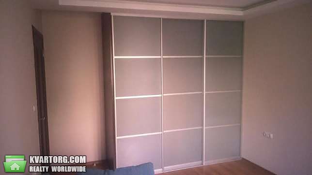 Sell 2-room apartment. Киев,  Дегтяревская — photo 4