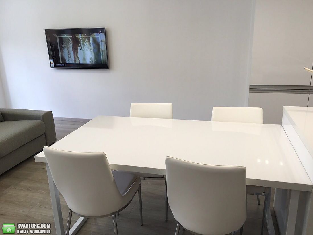 Rent out 2-room apartment. Днепропетровск, жк фестивальный — photo 6