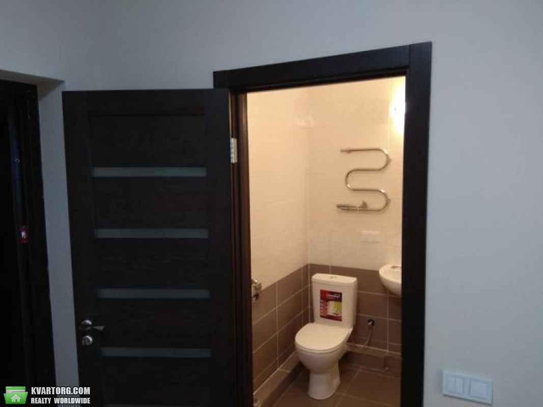 Sell 1-room apartment. Киев,  Дегтяренко — photo 3