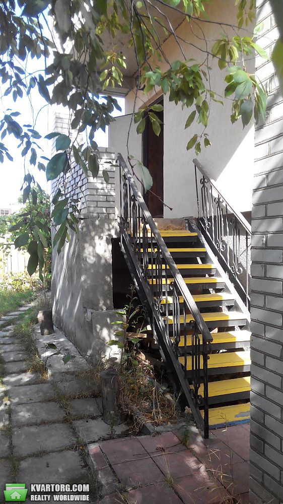 Rent out 3-room apartment. Одесса, Чабаны — photo 3