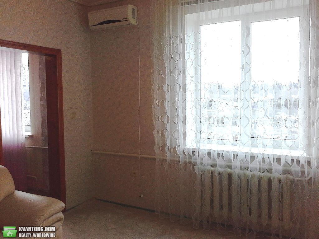 Sell 5-room apartment. Одесса, Майский переулок — photo 1