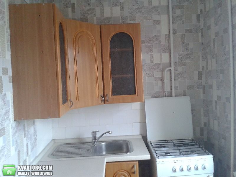 Sell 1-room apartment. Киев,  Новомостицкая — photo 1