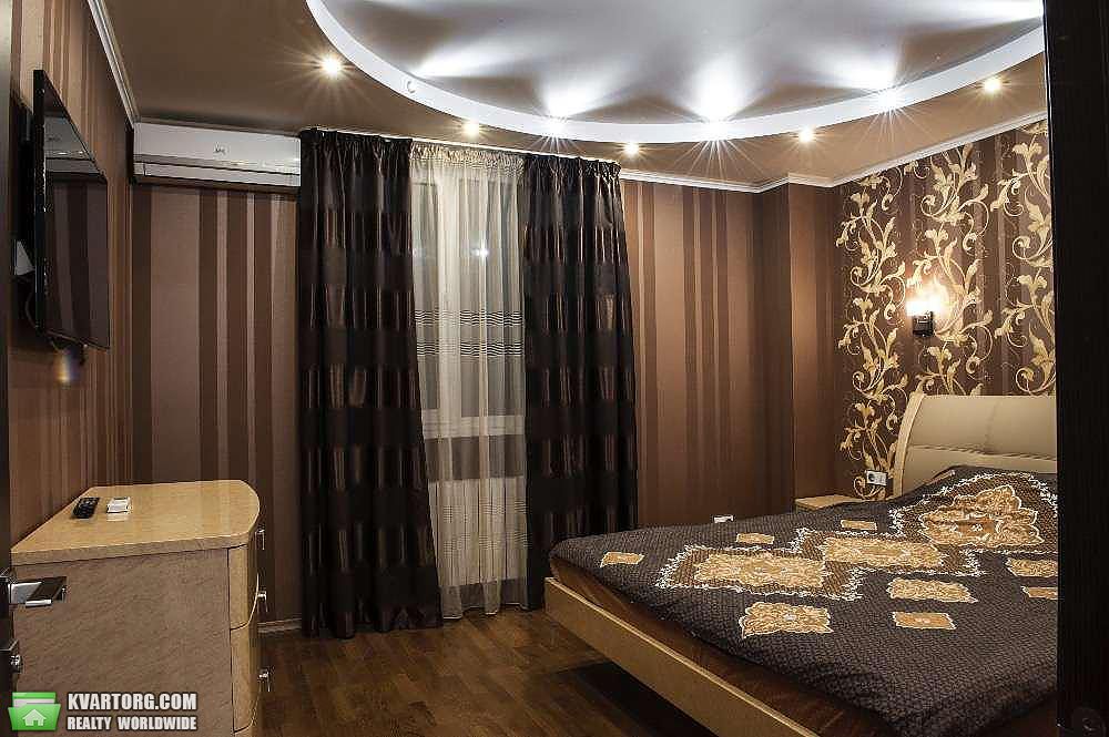 Rent out 3-room apartment. Киев,  Гетьмана — photo 6