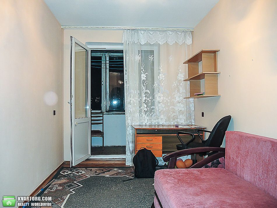 Rent out 2-room apartment. Киев, Бойченко — photo 2