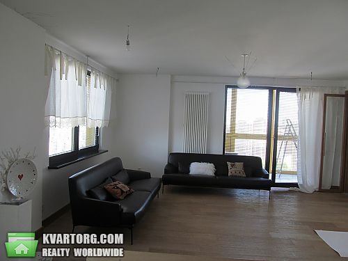 Sell 3-room apartment. Киев, 40-летия Октября просп — photo 1