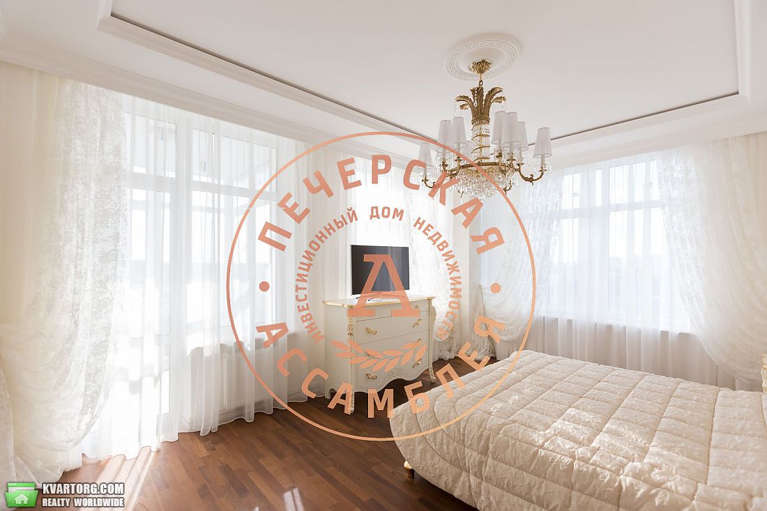 Sell 3-room apartment. Киев,  Драгомирова — photo 1