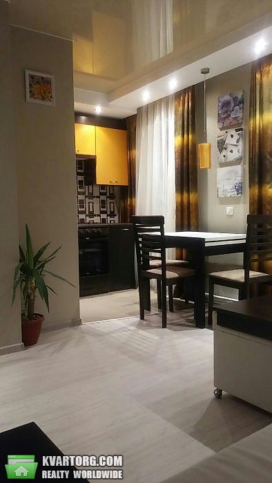 Rent out 1-room apartment. Киев,  Забилы — photo 4