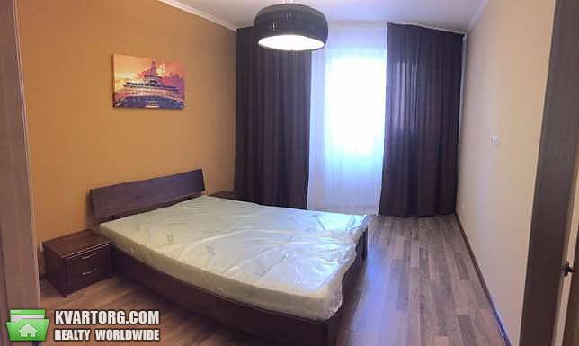 Rent out 3-room apartment. Киев,  Ямская — photo 1