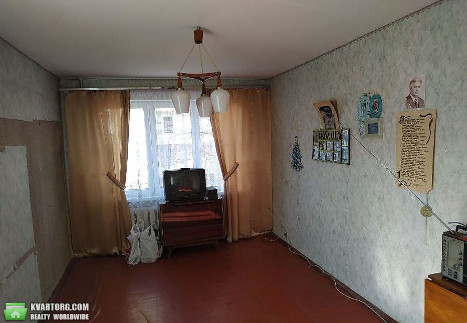 Sell 3-room apartment. Киев,  Лесной пр — photo 1