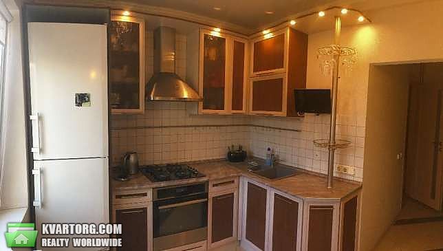 Sell 2-room apartment. Киев,  Гайдай — photo 1