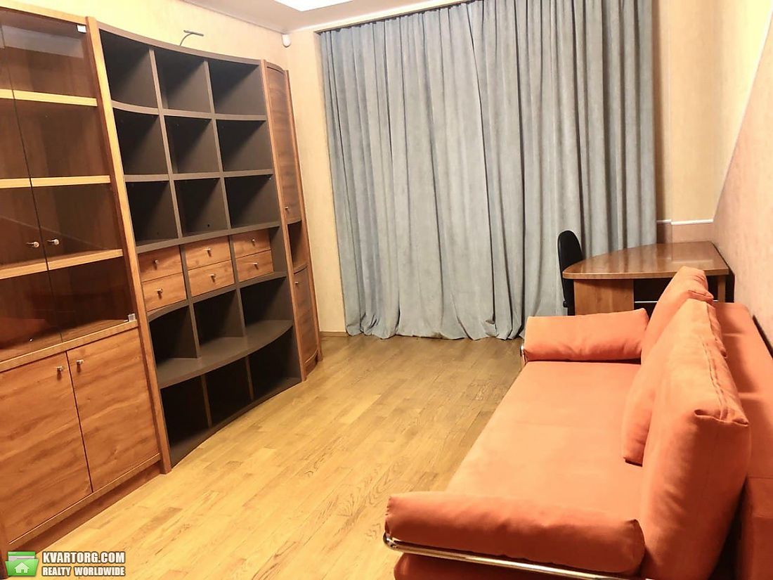 Rent out 3-room apartment. Киев,  Народного ополчения — photo 7