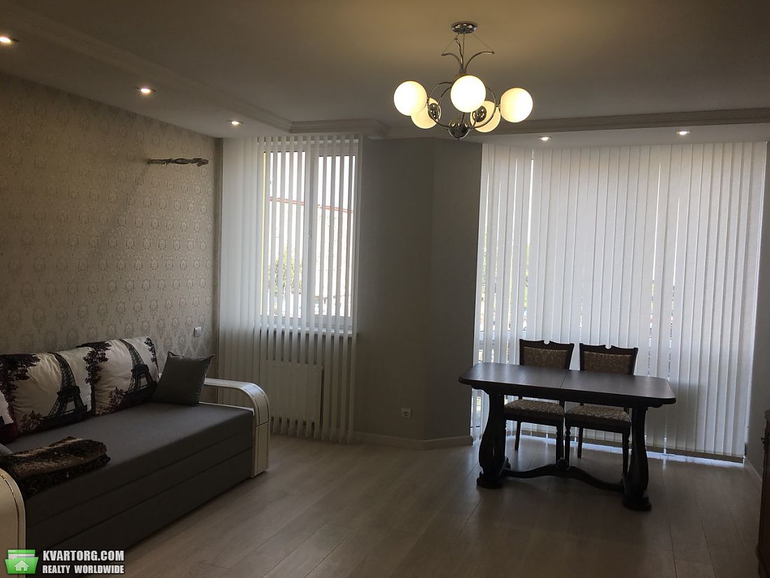 Rent out 3-room apartment. Киев,  Коперника — photo 7