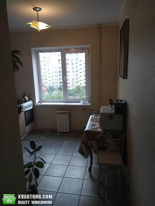 Sell 2-room apartment. Киев,  Героев Днепра — photo 2