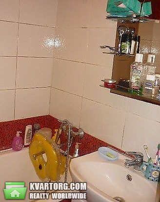 Sell 3-room apartment. Киев,  Алма-Атинская — photo 7